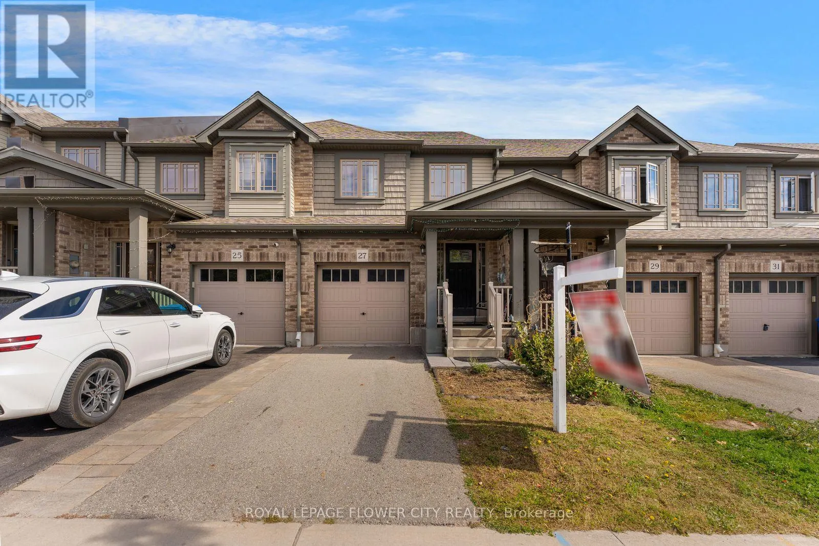27 WINTERTON COURT