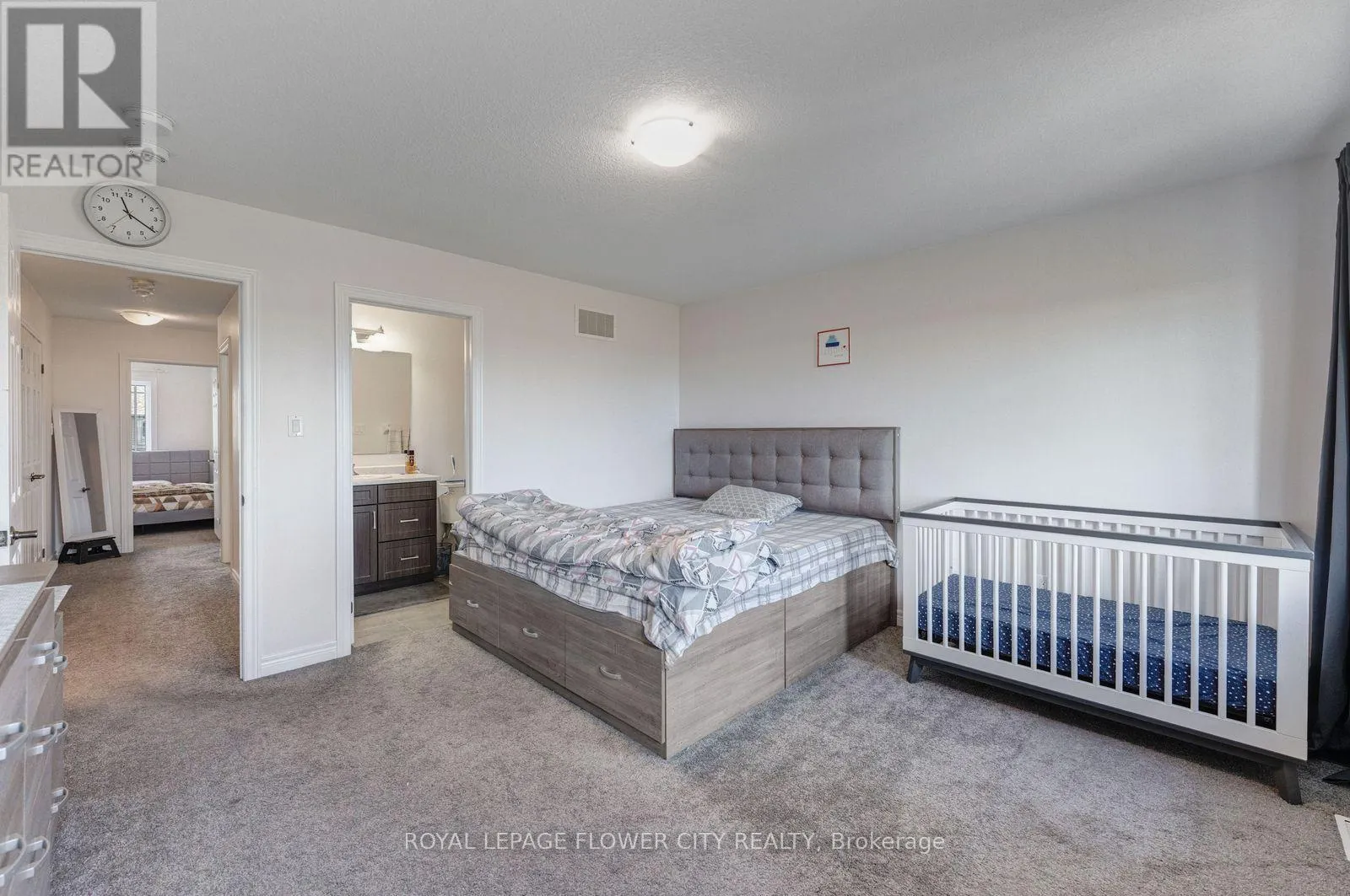 27 WINTERTON COURT