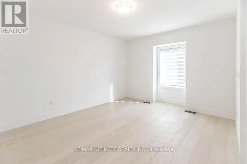 33 FLINDON ROAD