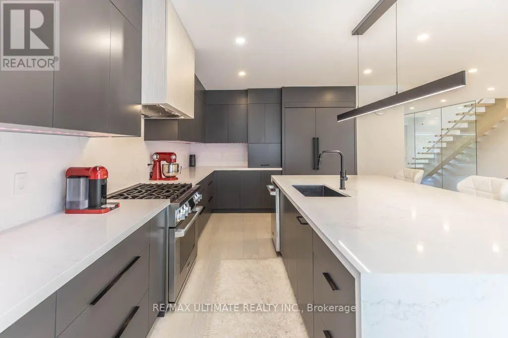 33 FLINDON ROAD
