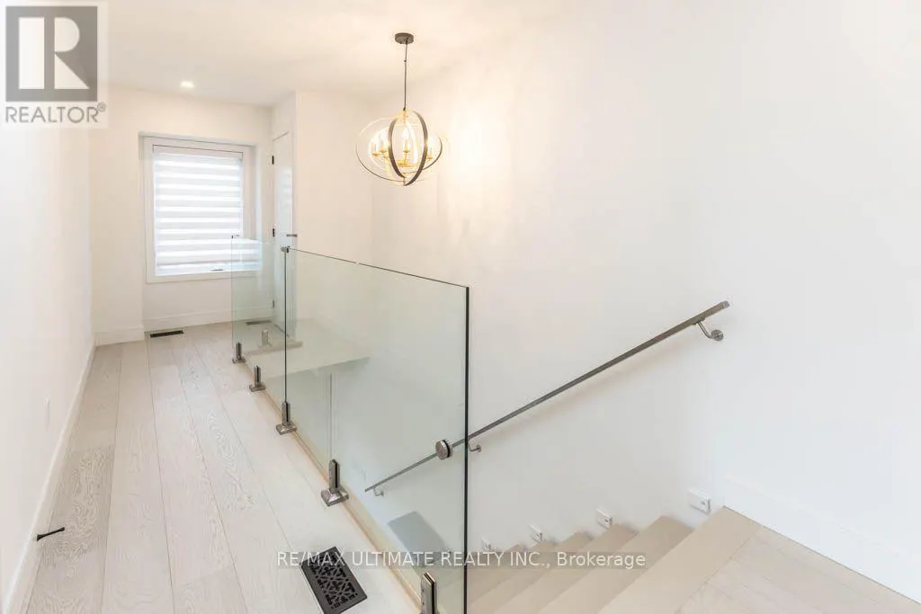 33 FLINDON ROAD