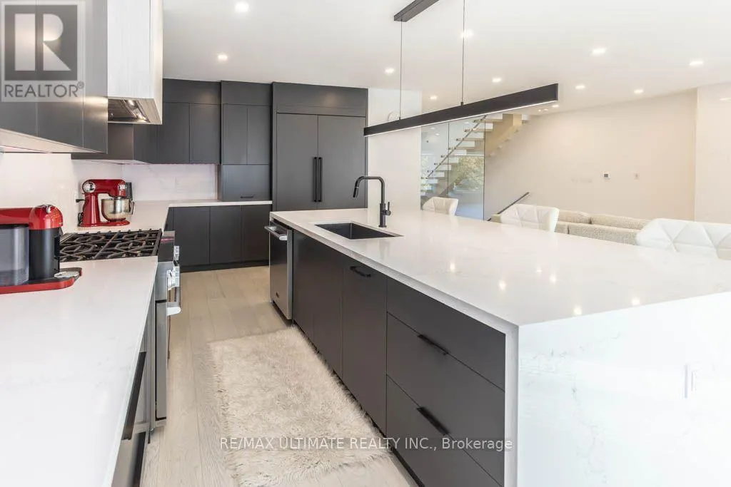 33 FLINDON ROAD