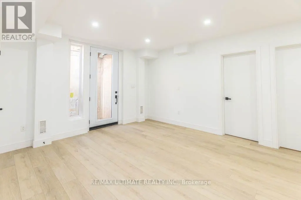 33 FLINDON ROAD