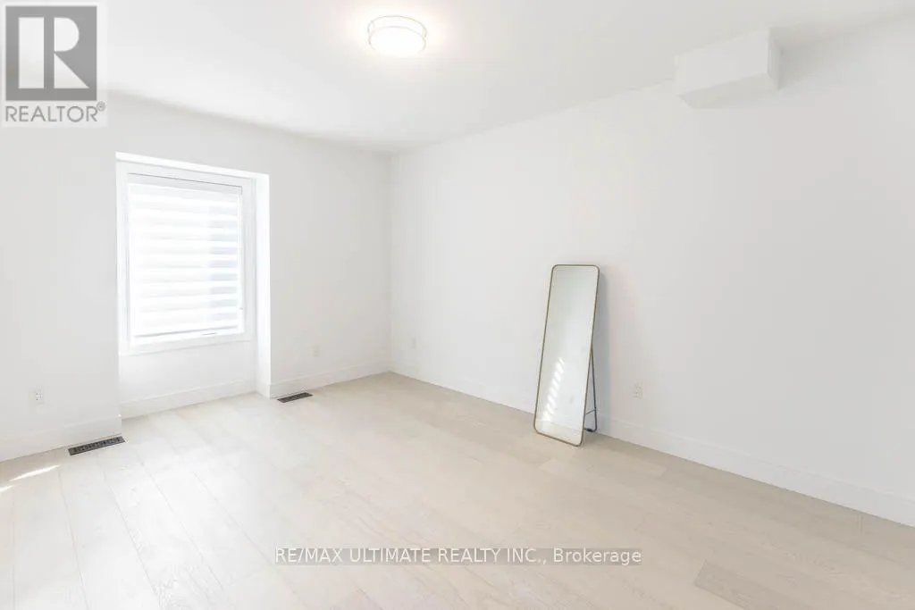33 FLINDON ROAD