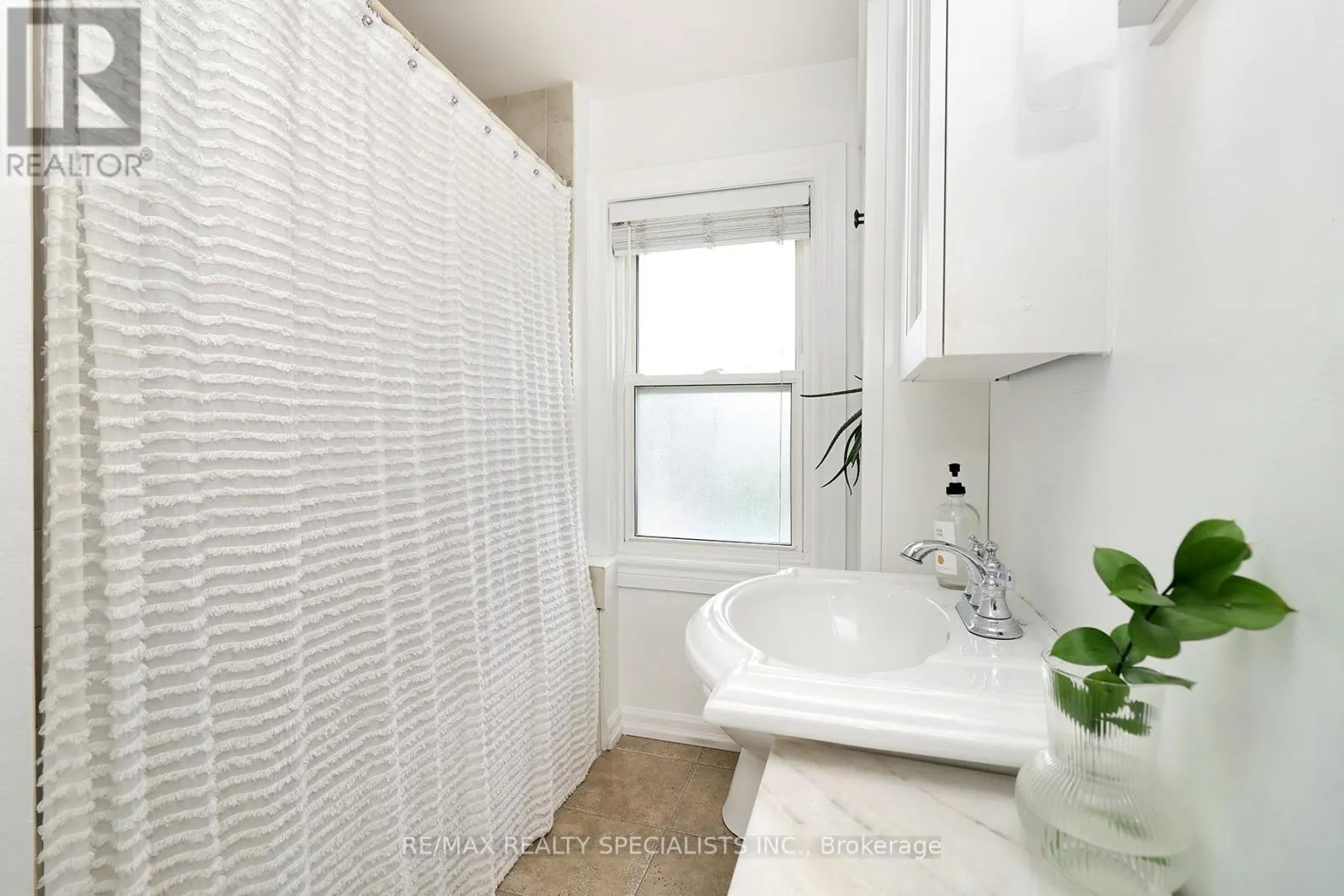 38 MIMICO AVENUE