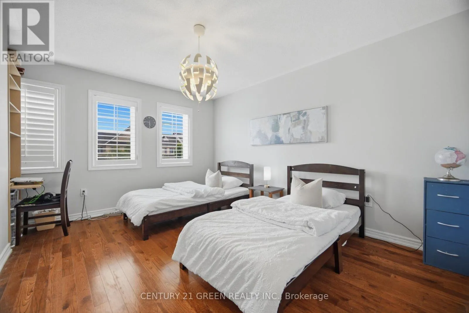 399 SAVOLINE BOULEVARD