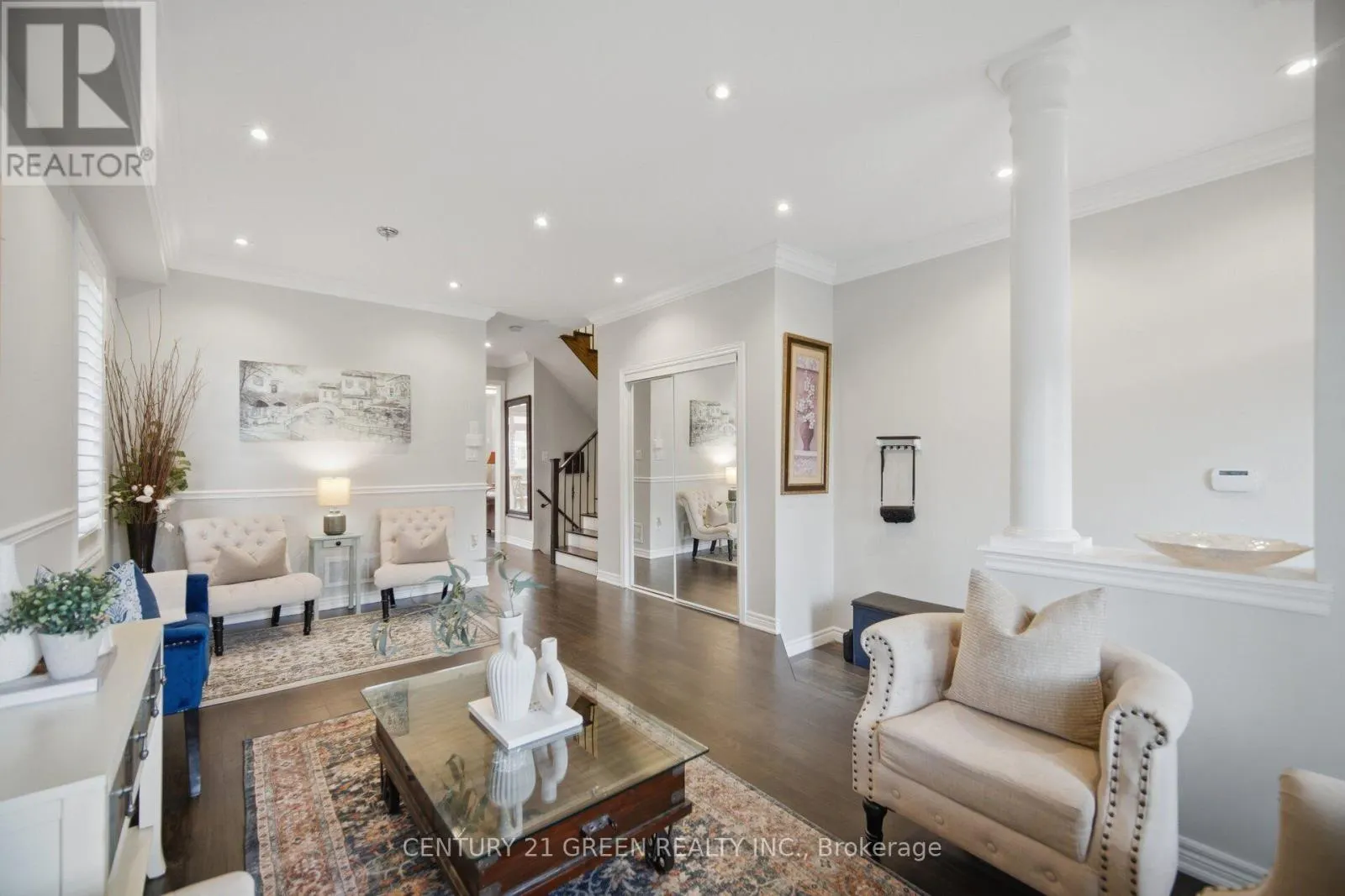 399 SAVOLINE BOULEVARD