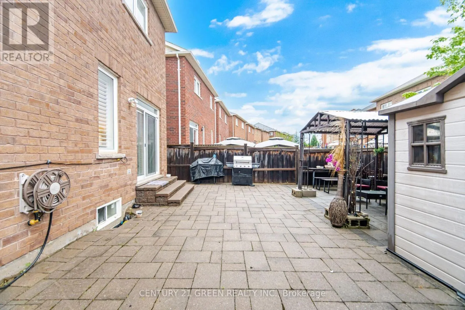 399 SAVOLINE BOULEVARD