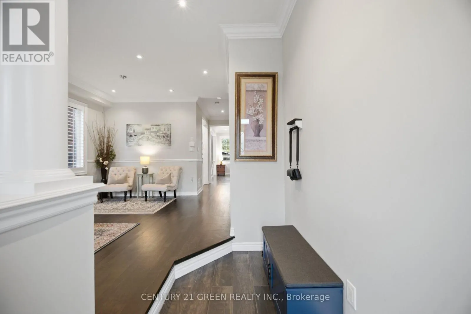 399 SAVOLINE BOULEVARD