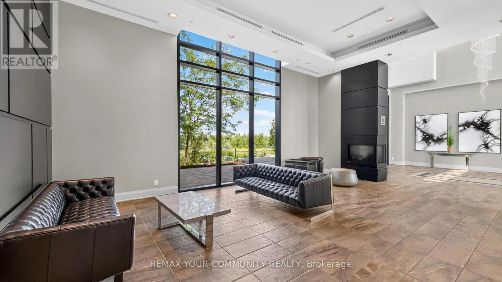 610 - 55 YORKLAND BOULEVARD