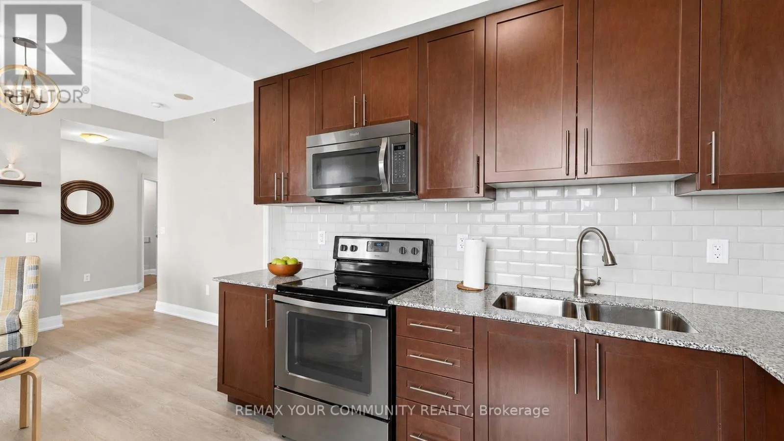 610 - 55 YORKLAND BOULEVARD