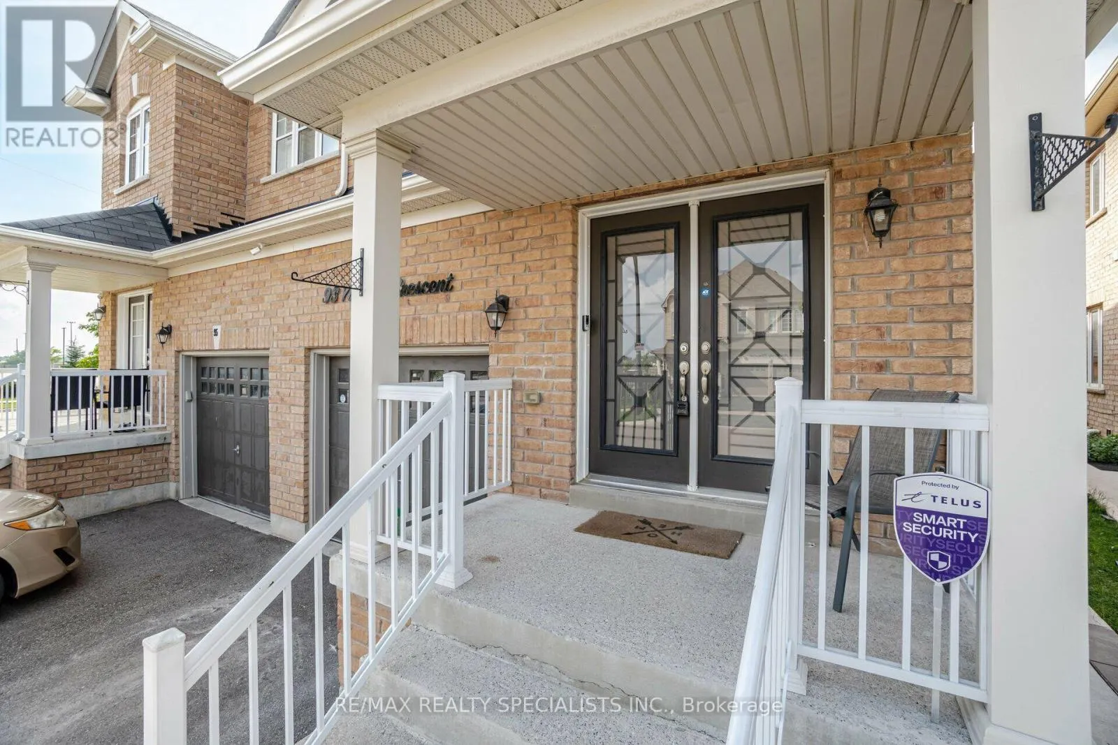 93 YARDLEY CRESCENT