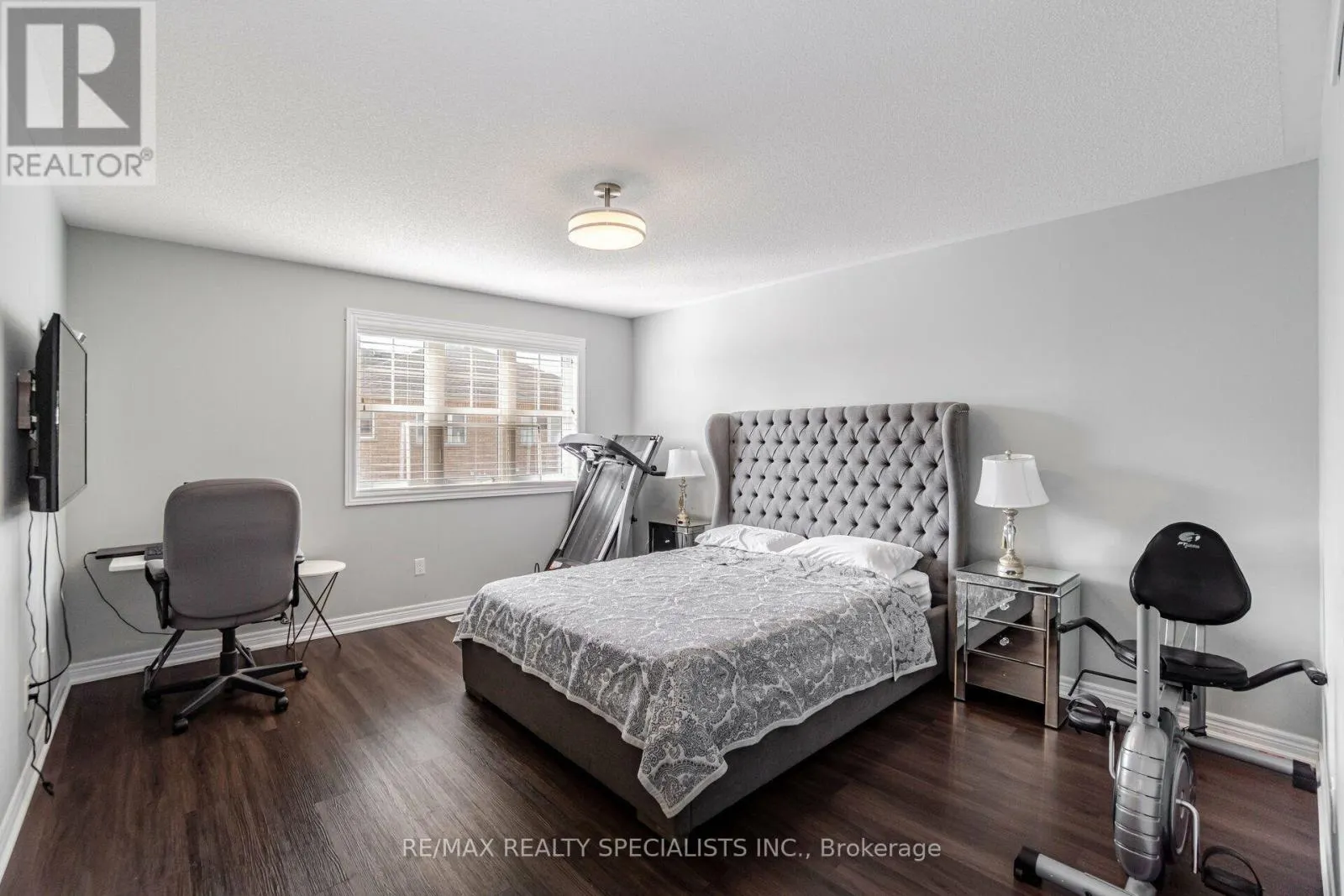 93 YARDLEY CRESCENT