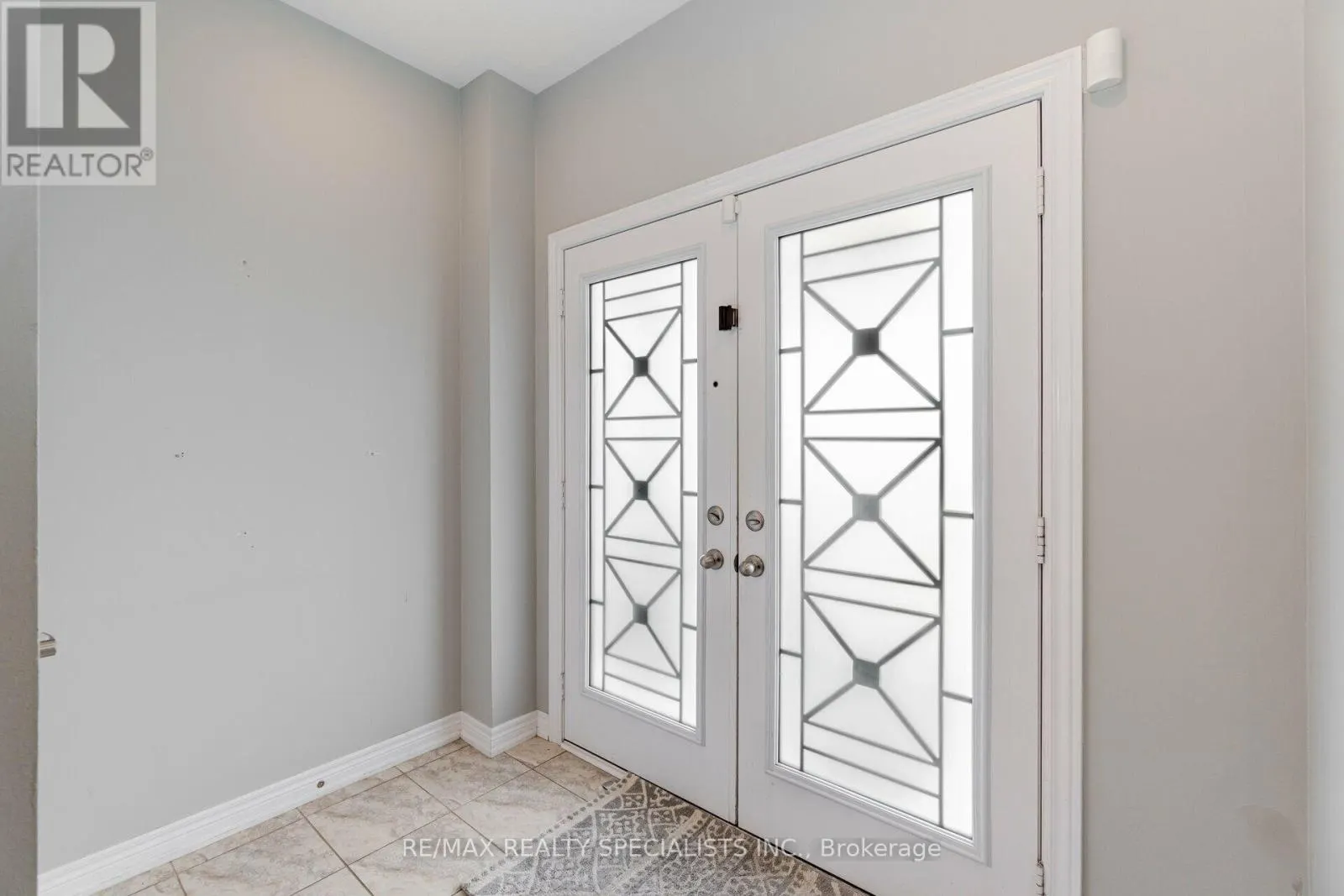 93 YARDLEY CRESCENT