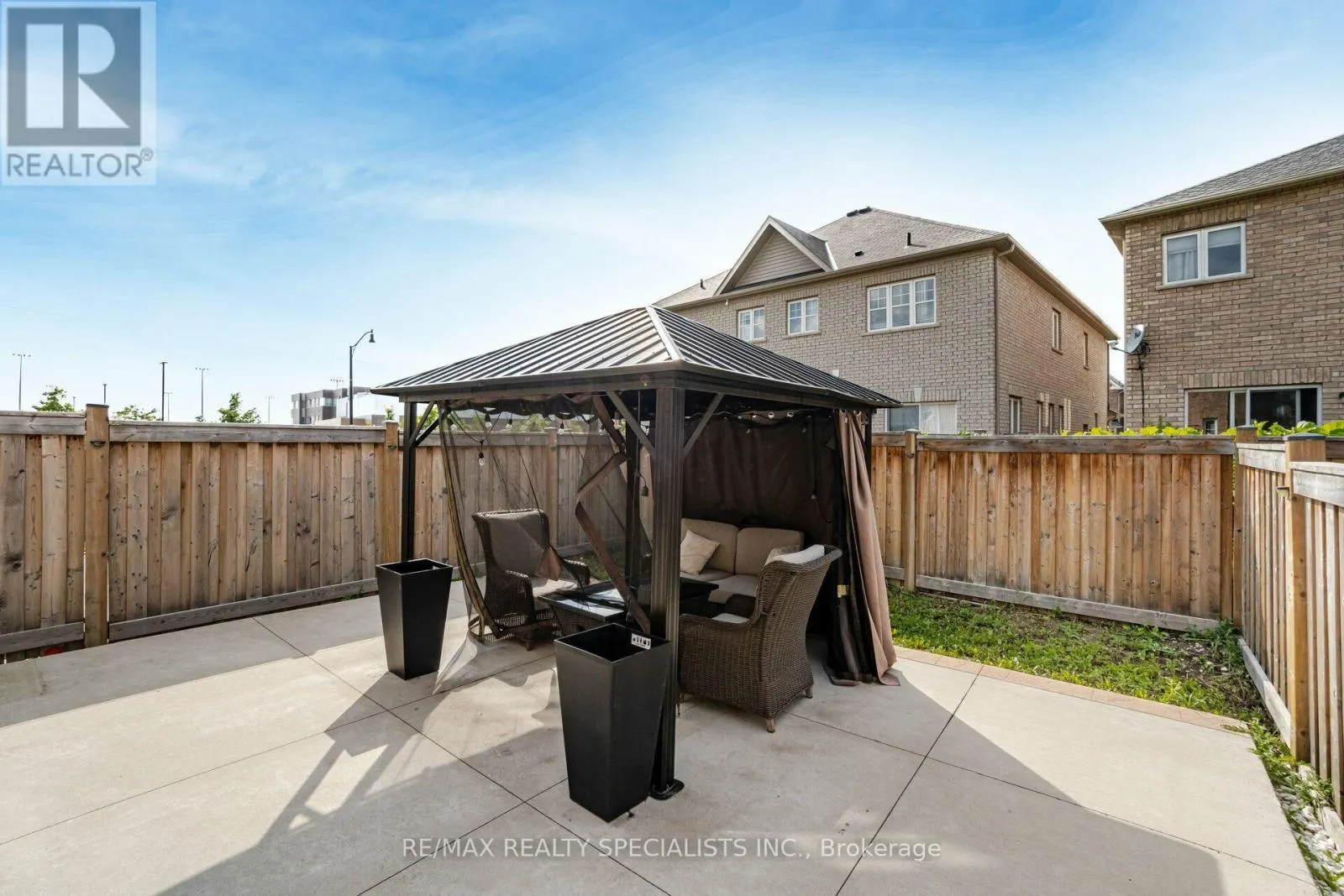 93 YARDLEY CRESCENT