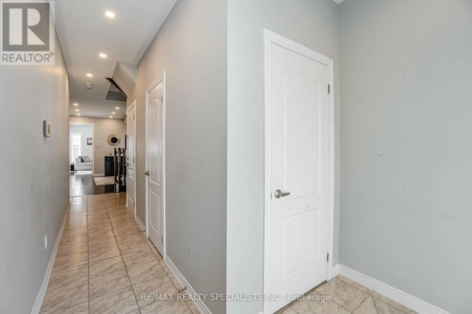 93 YARDLEY CRESCENT