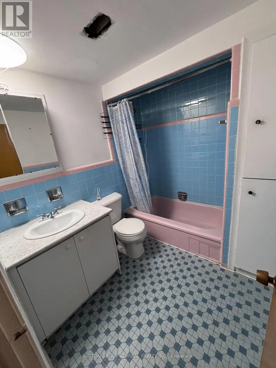 UNIT 2 - 7 ELWAY COURT