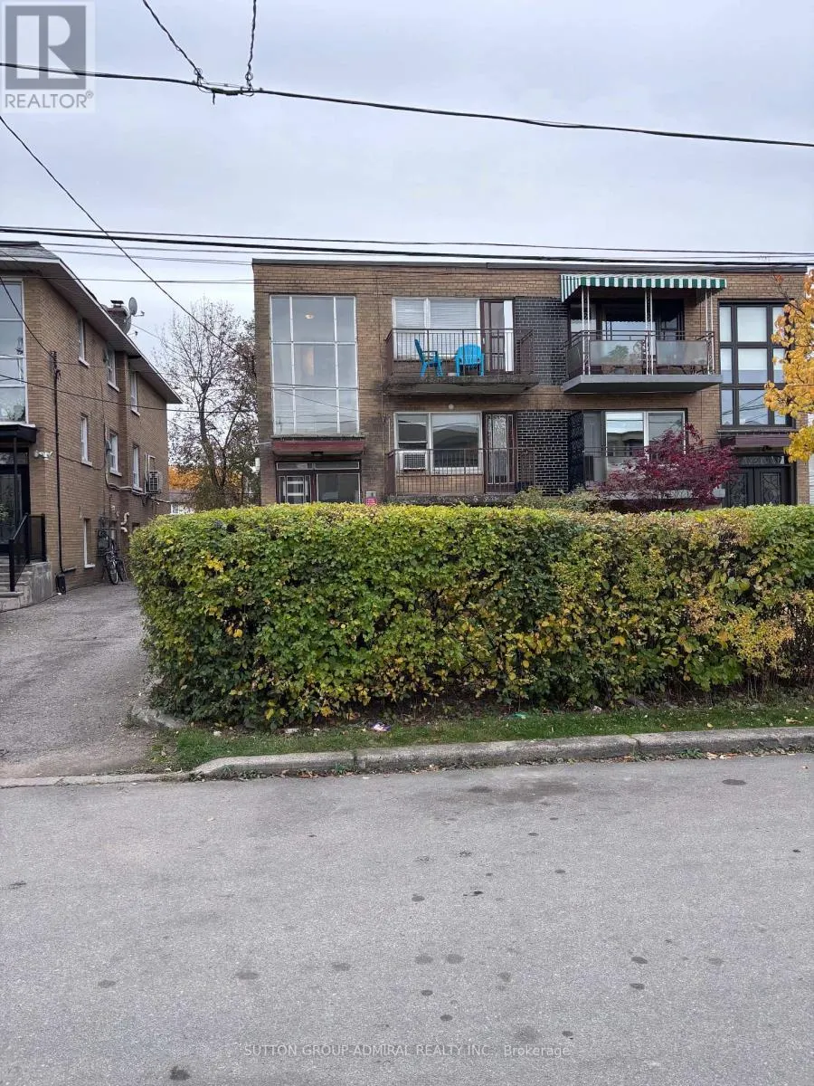 UNIT 2 - 7 ELWAY COURT