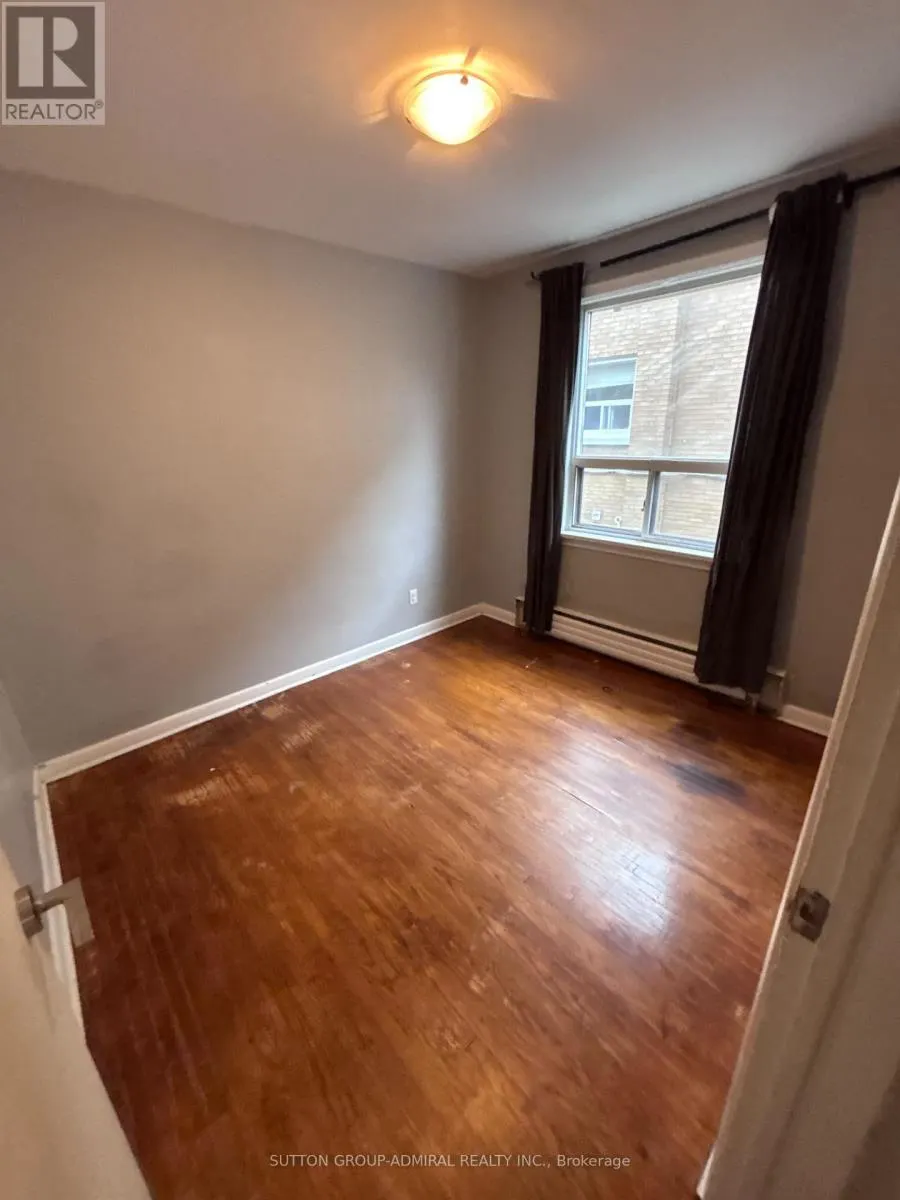 UNIT 2 - 7 ELWAY COURT
