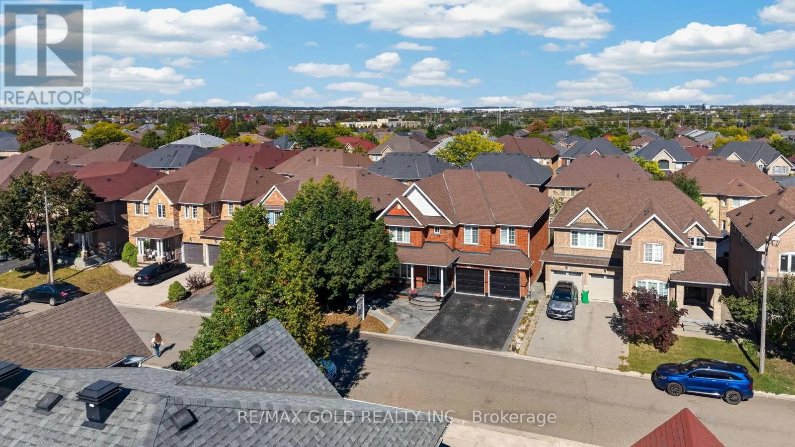 19 BRIARDALE ROAD