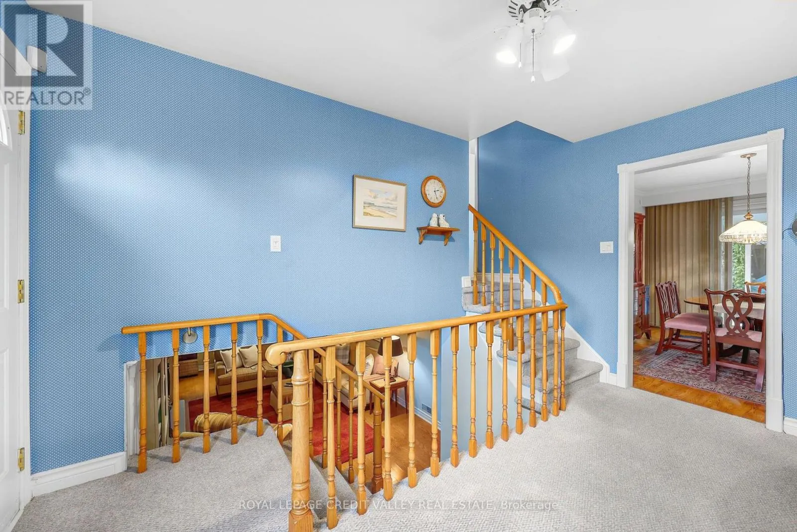 30 PARKVIEW PLACE