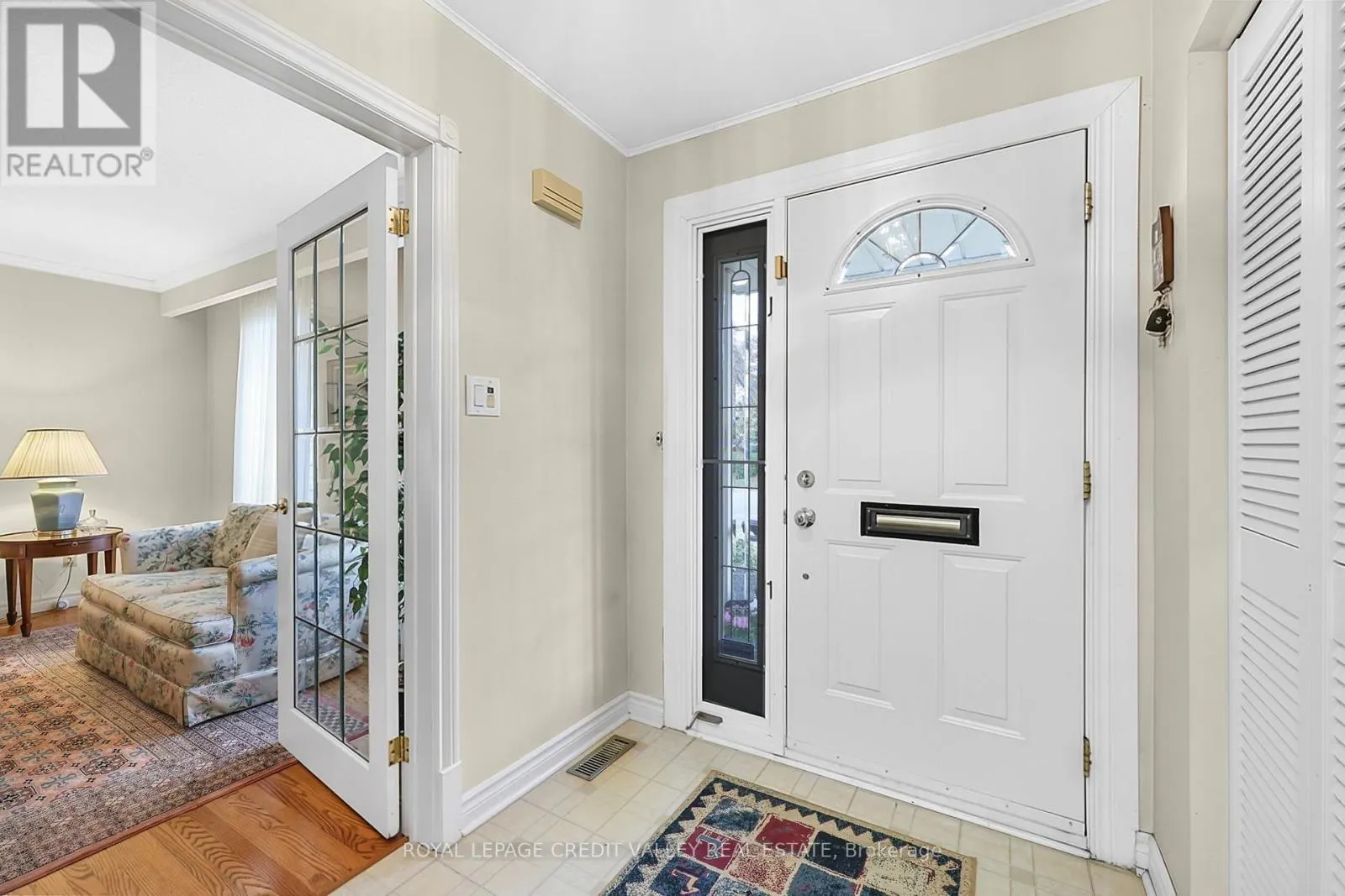 30 PARKVIEW PLACE