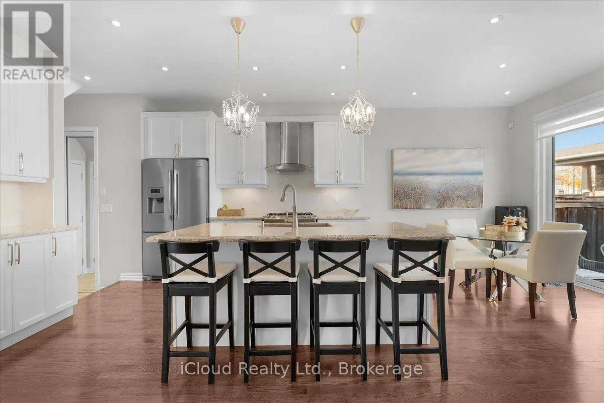 337 CEDAR HEDGE