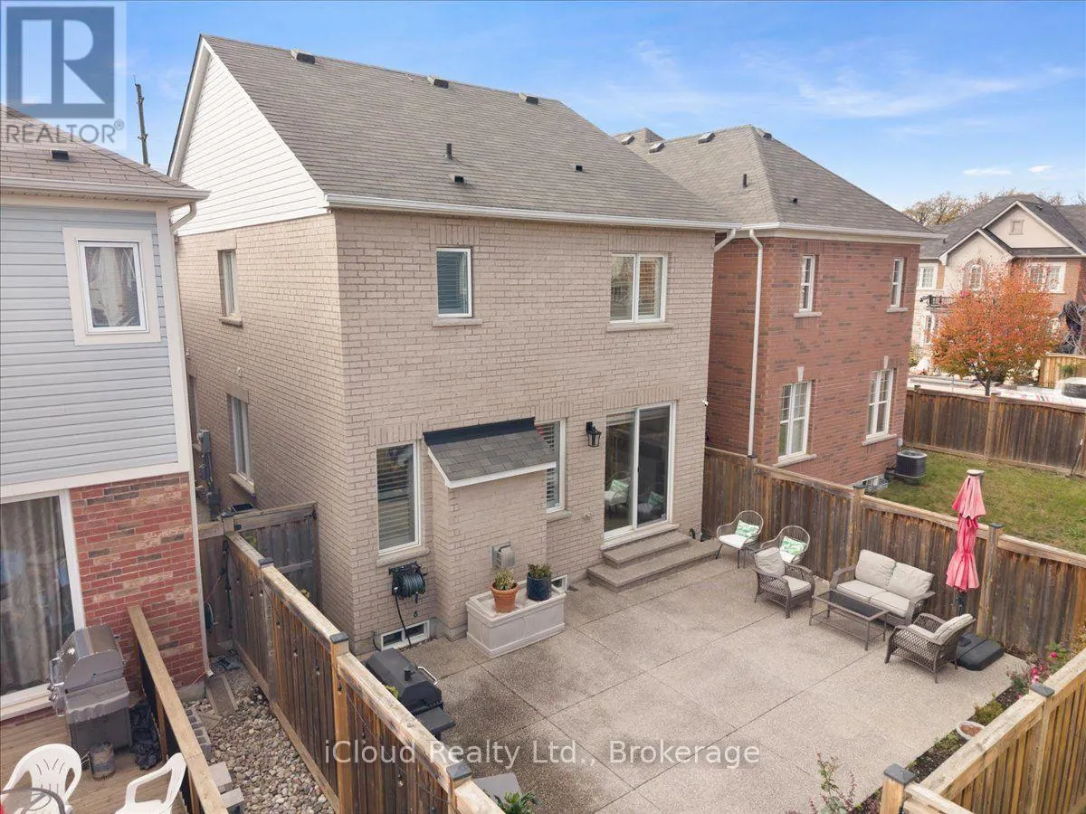 337 CEDAR HEDGE