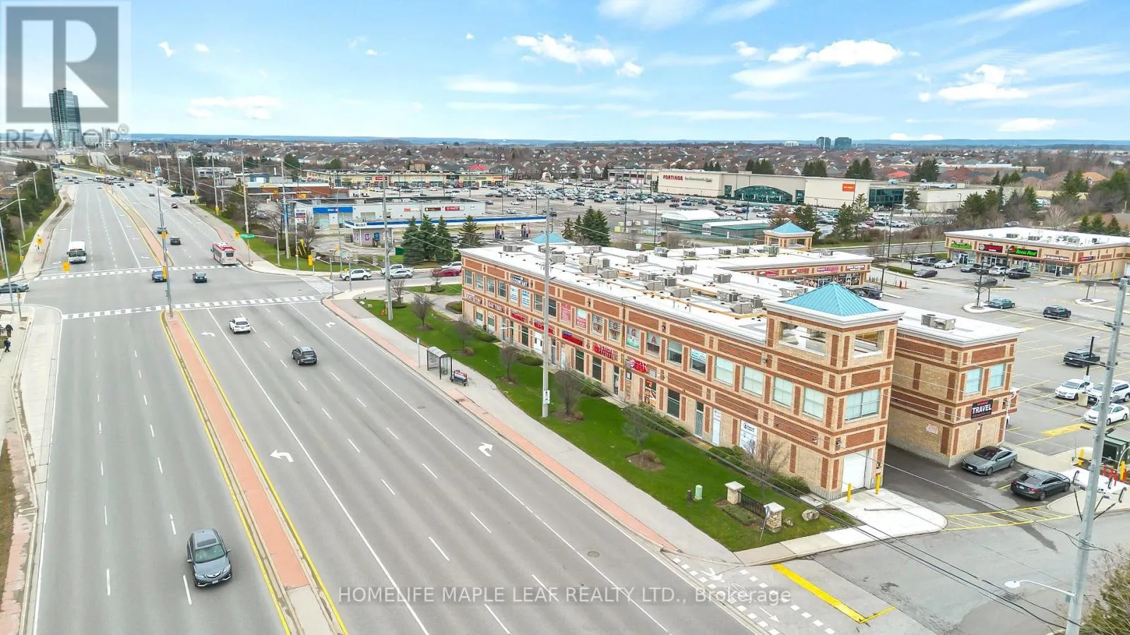 214 - 5 BRISDALE DRIVE
