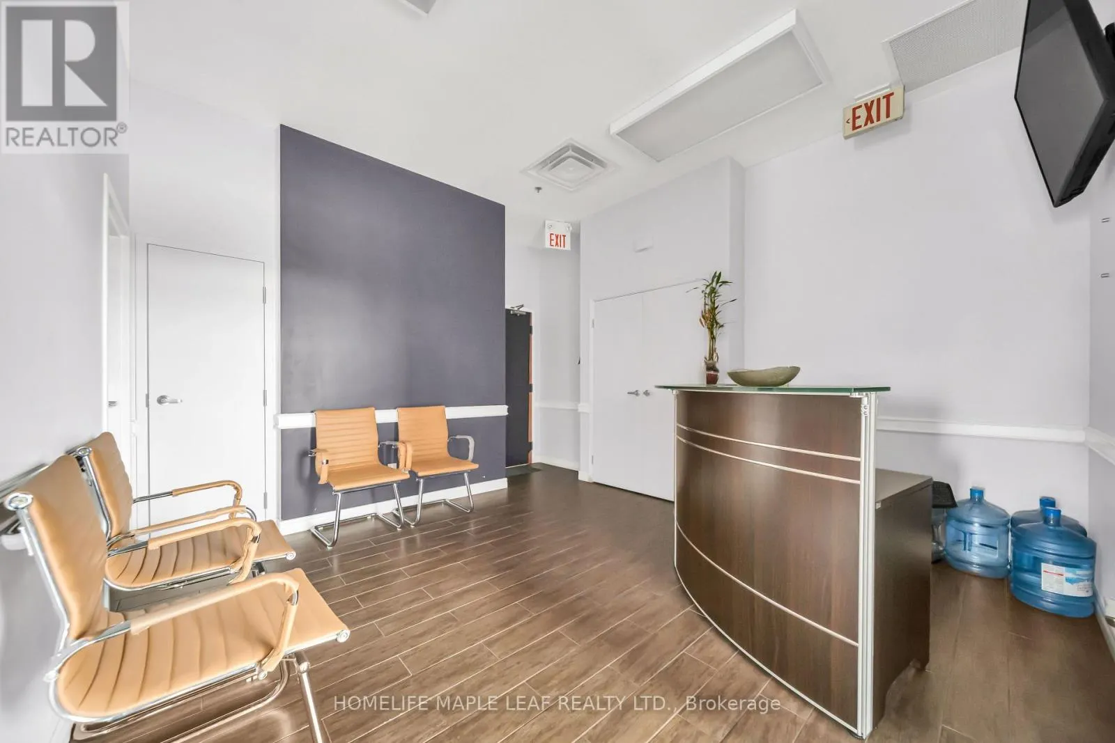 214 - 5 BRISDALE DRIVE