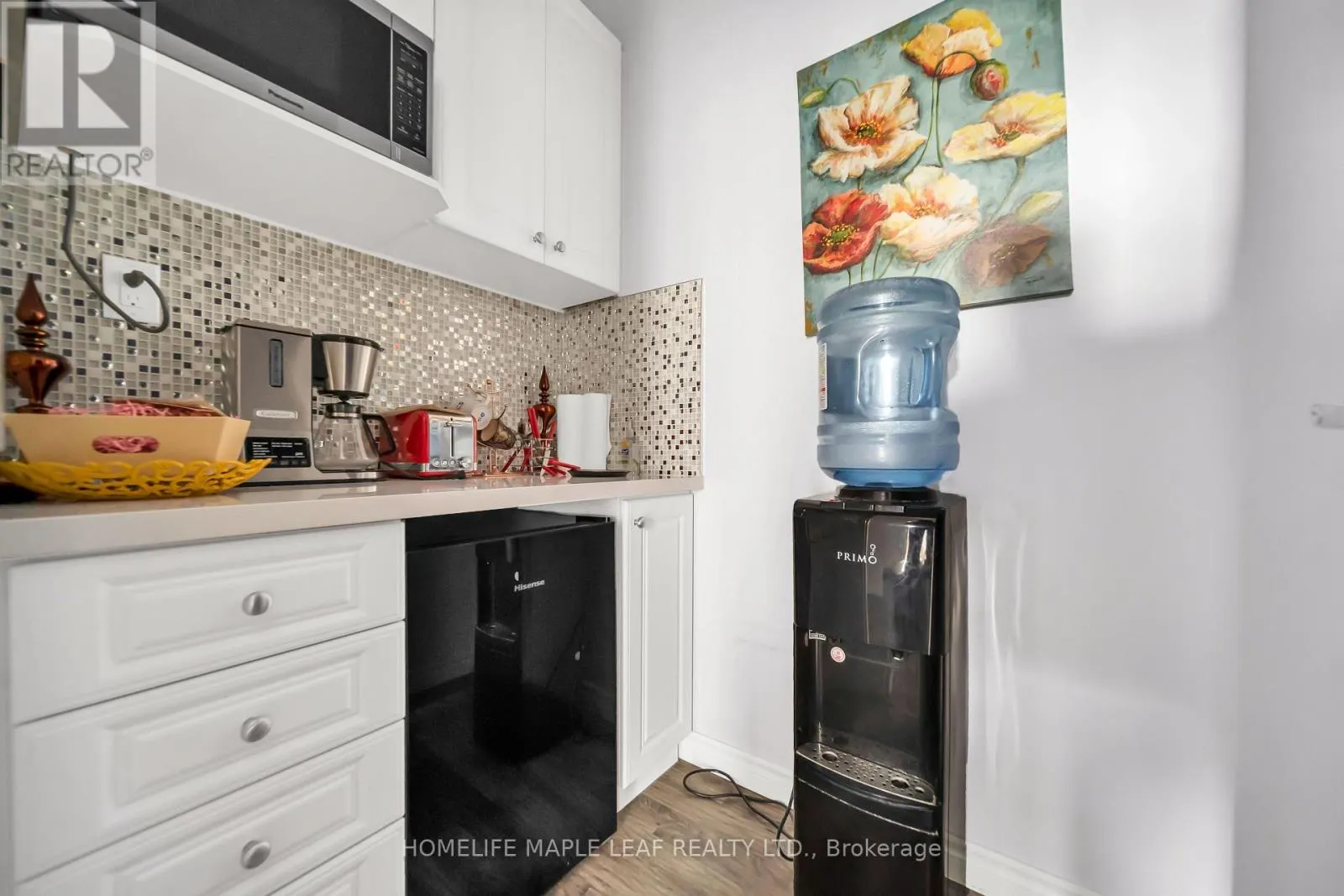 214 - 5 BRISDALE DRIVE