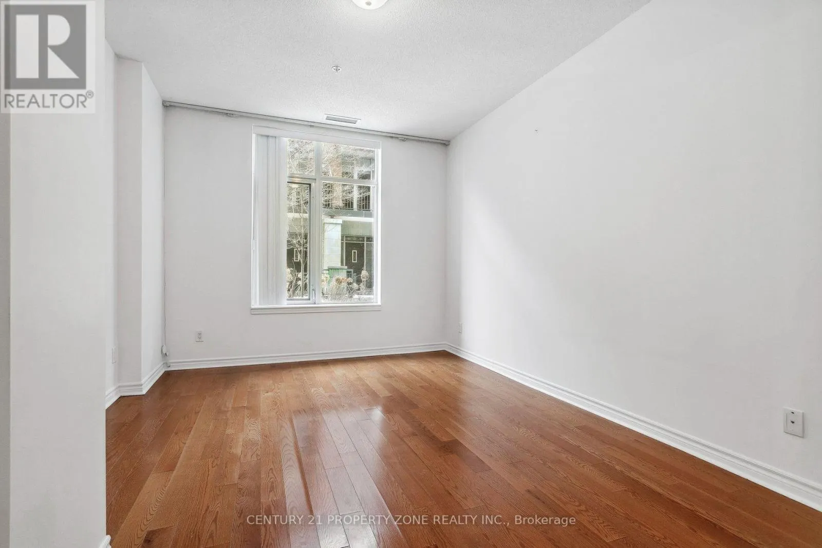 103 - 350 PRINCESS ROYAL DRIVE