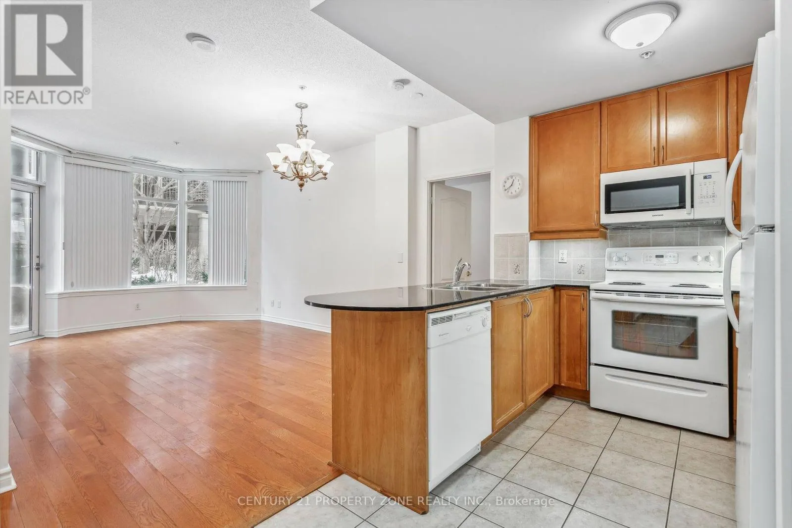 103 - 350 PRINCESS ROYAL DRIVE