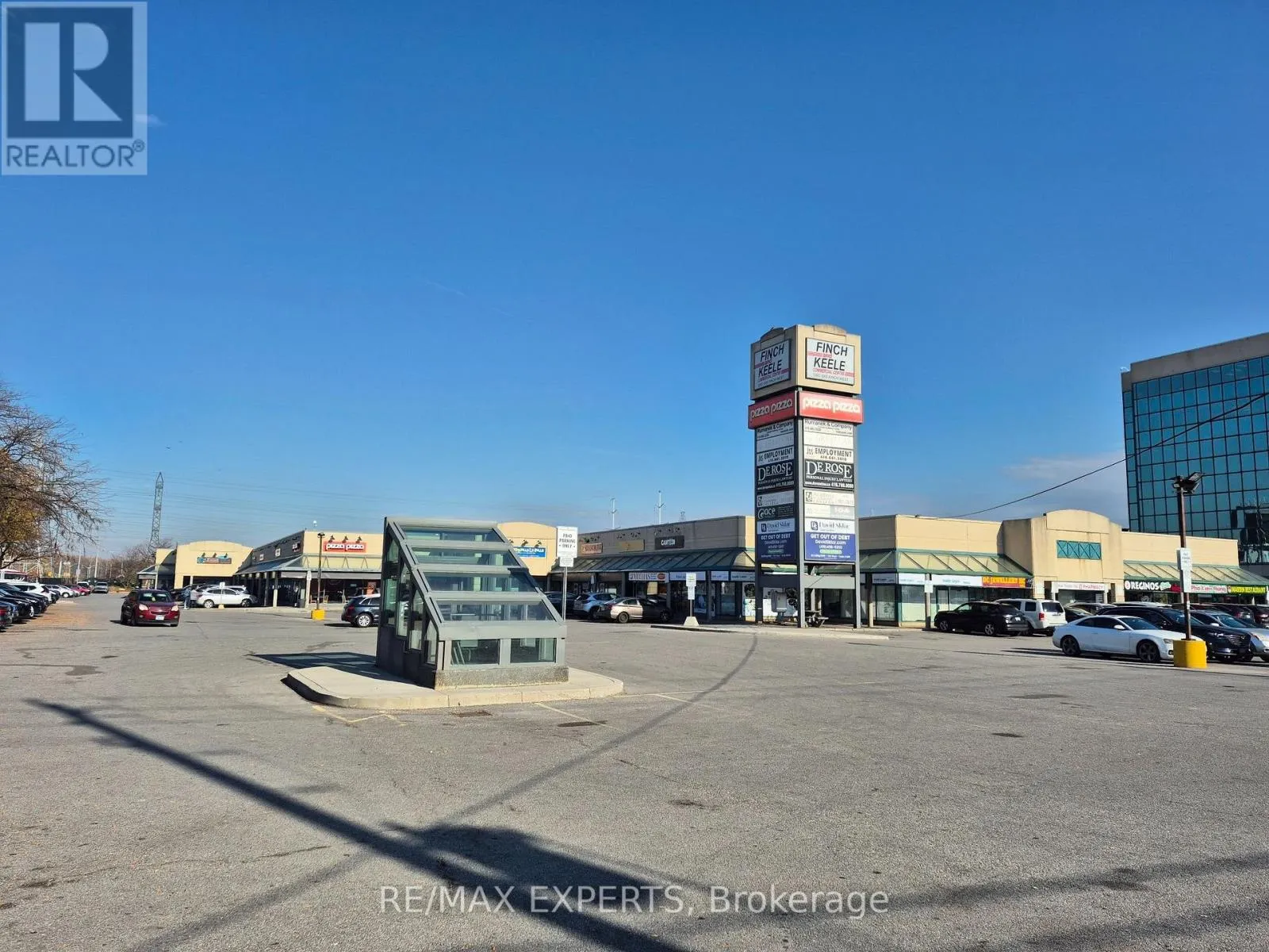 33 - 1300 FINCH AVENUE W