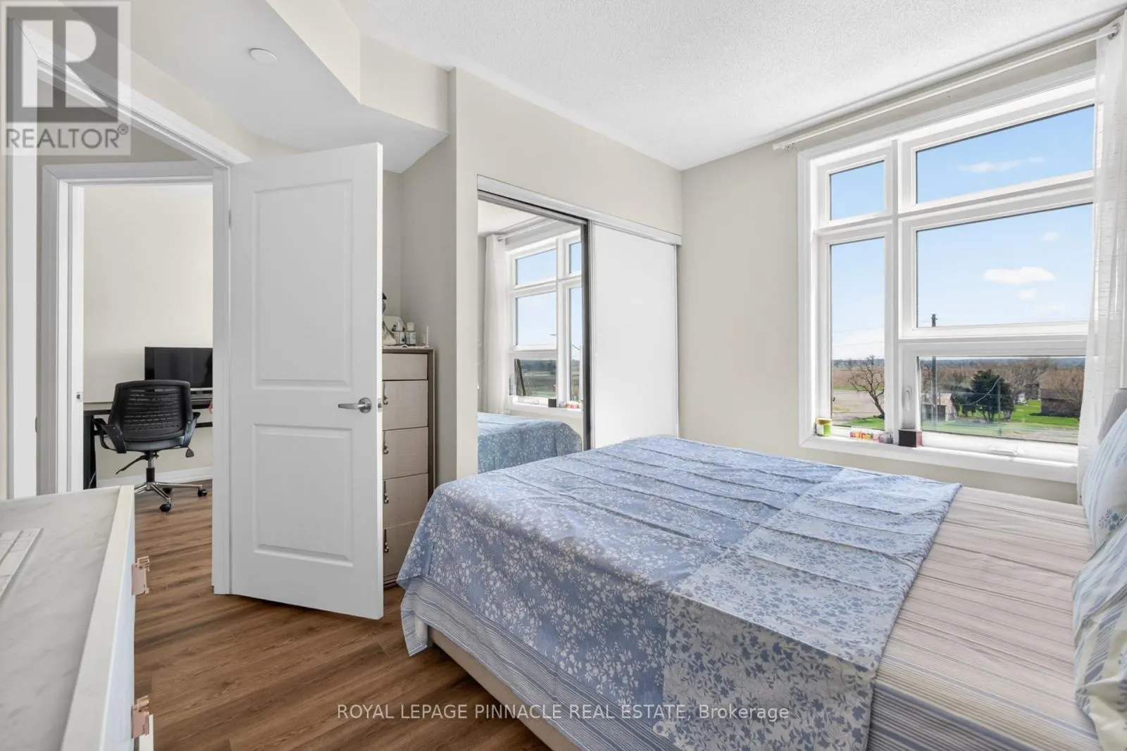 103 - 1585 ROSE WAY