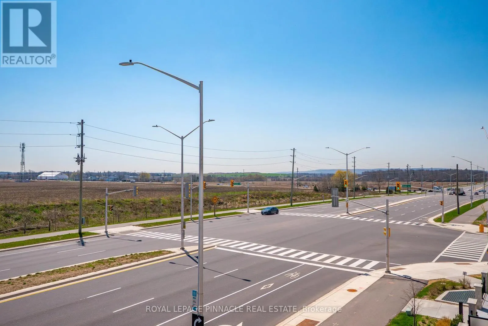 103 - 1585 ROSE WAY