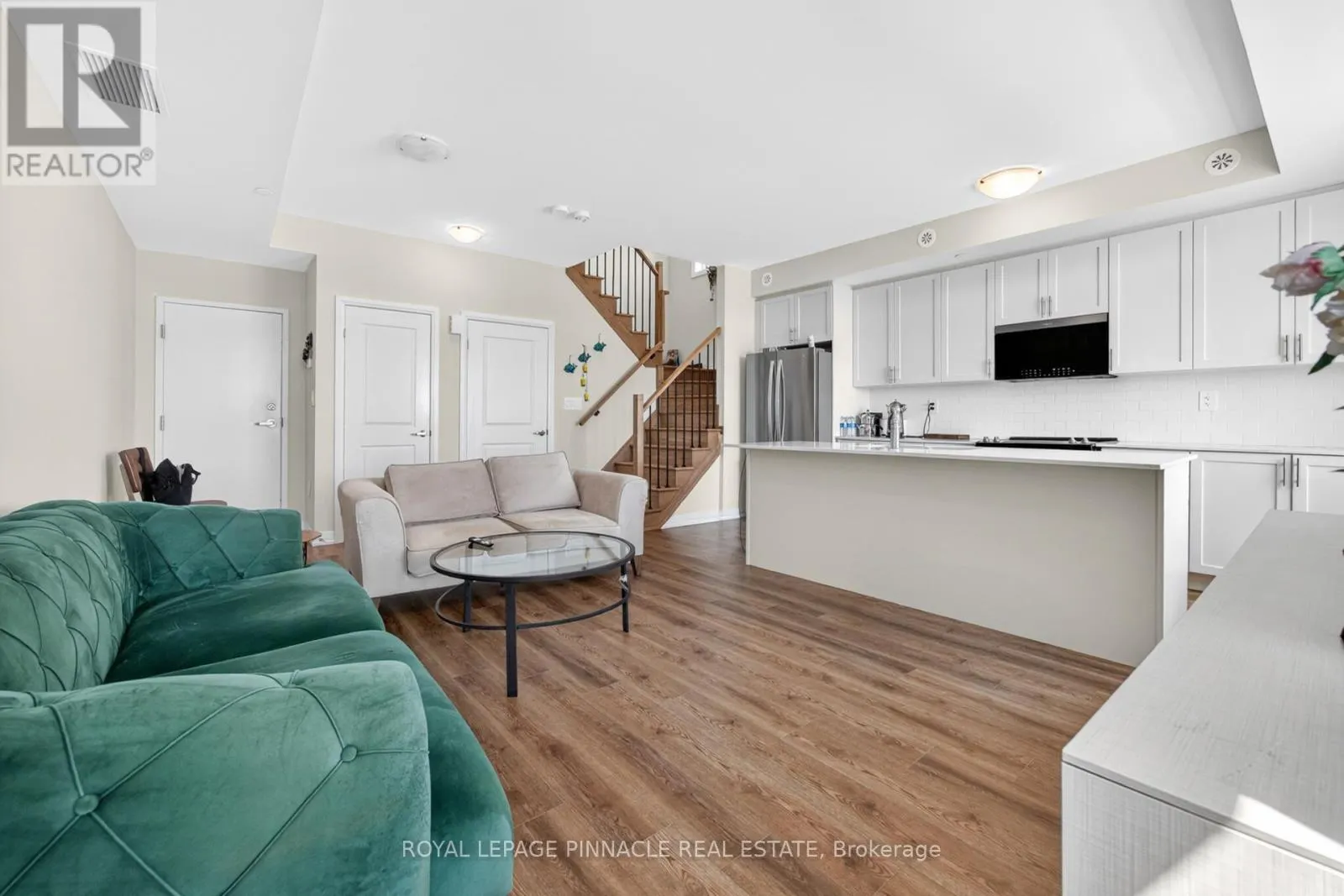 103 - 1585 ROSE WAY