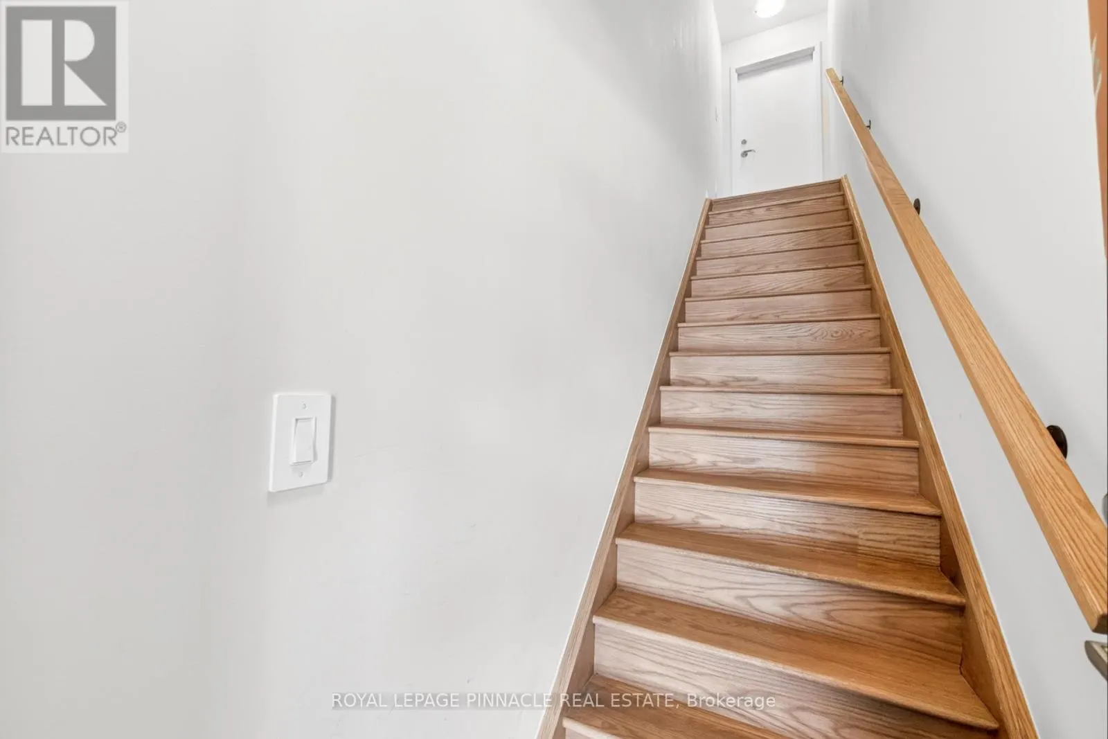 103 - 1585 ROSE WAY