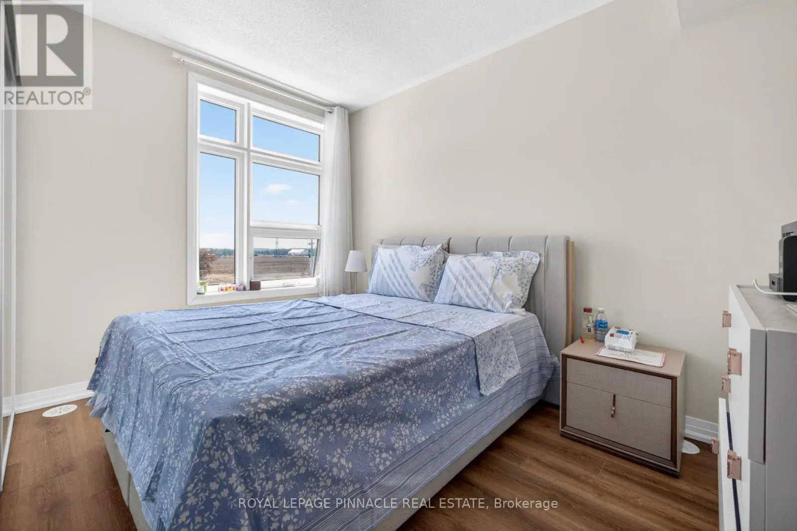 103 - 1585 ROSE WAY
