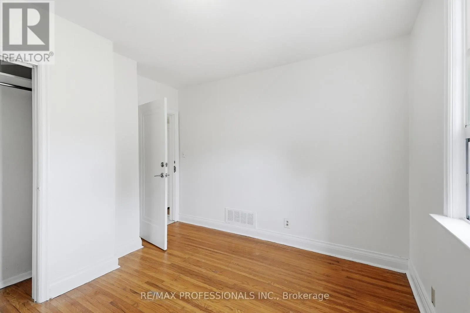 111 WESLEY STREET