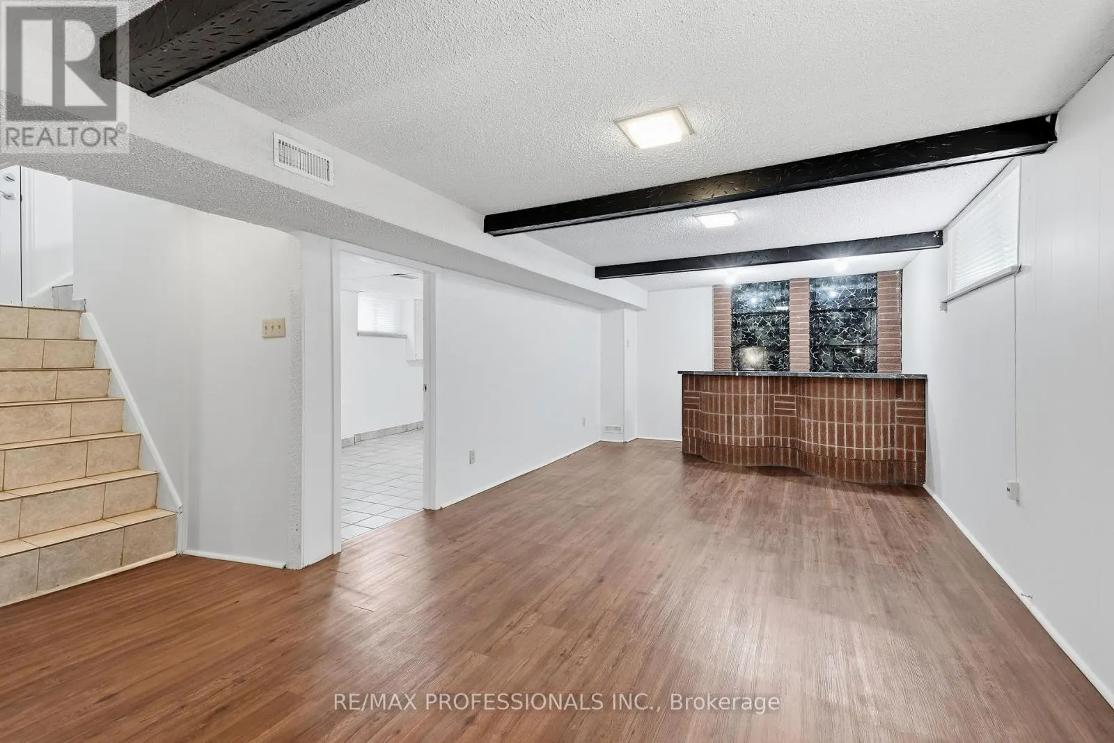 111 WESLEY STREET