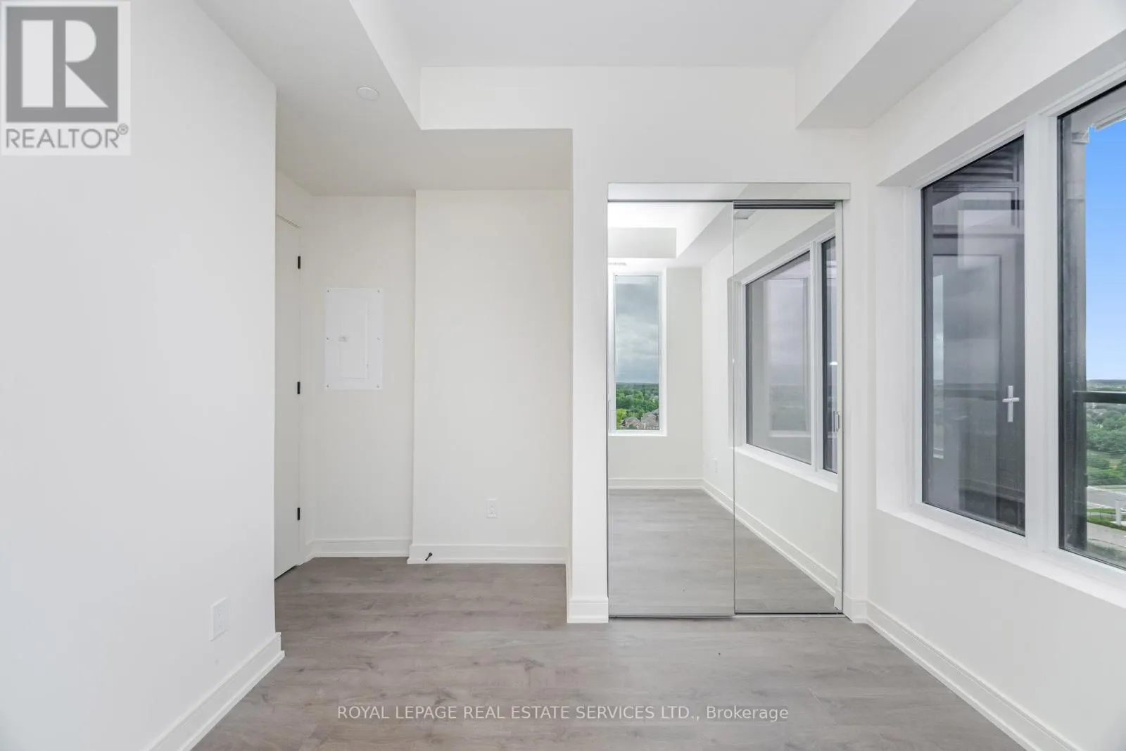 1202 - 8010 DERRY ROAD