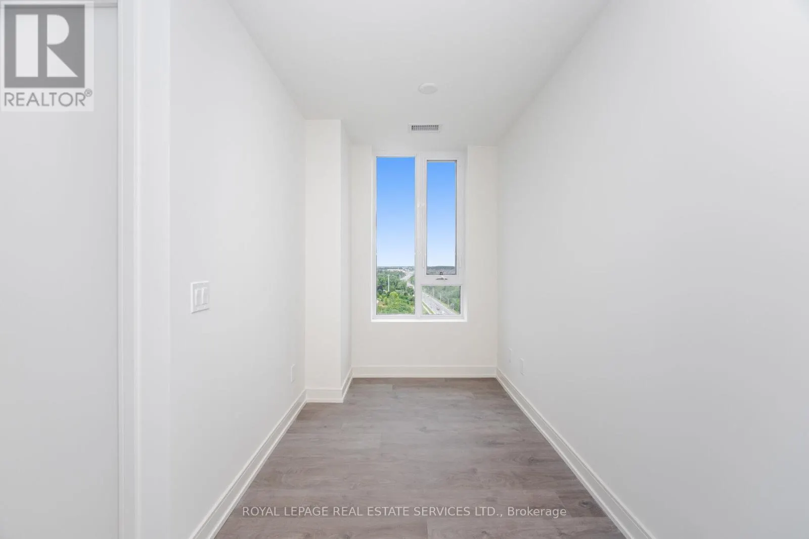 1202 - 8010 DERRY ROAD