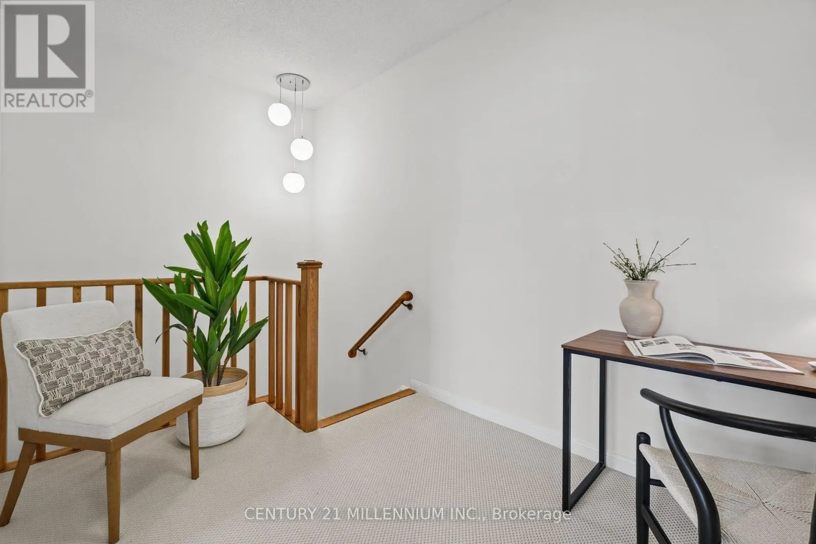 TH109 - 15 WINDERMERE AVENUE