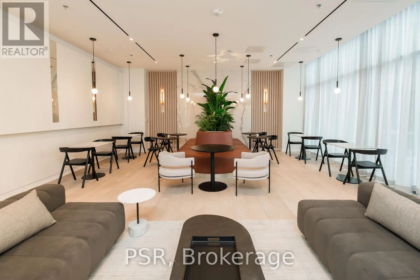 2305 - 10 GRAPHOPHONE GROVE