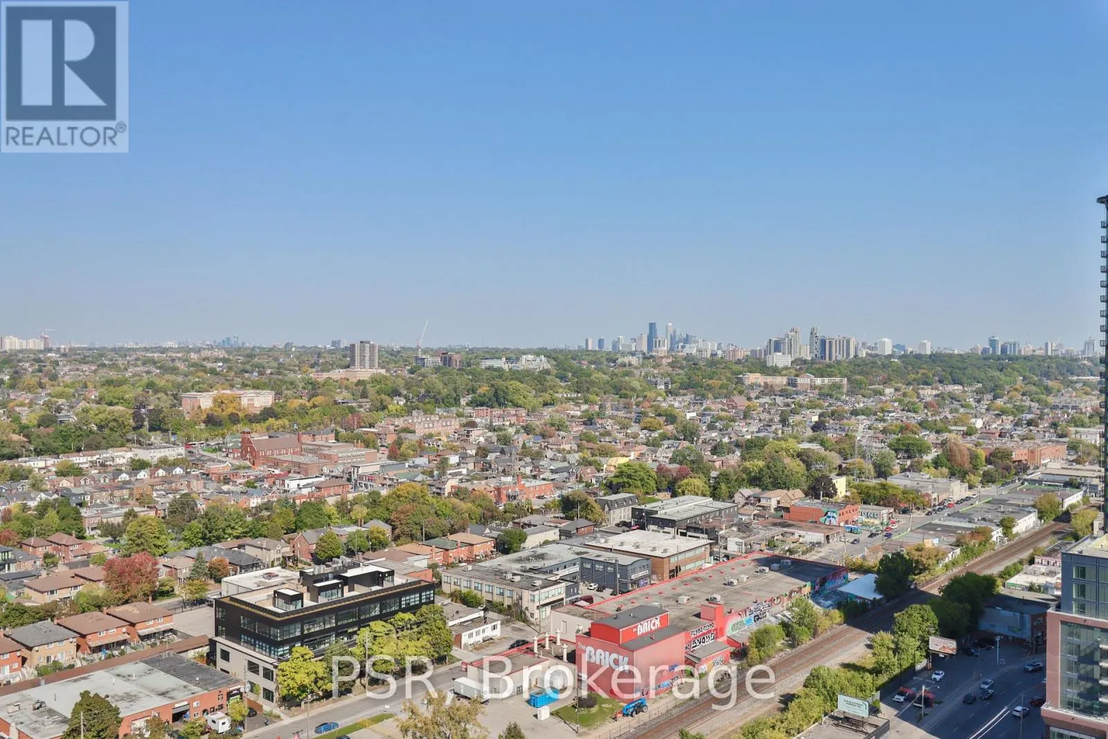 2305 - 10 GRAPHOPHONE GROVE