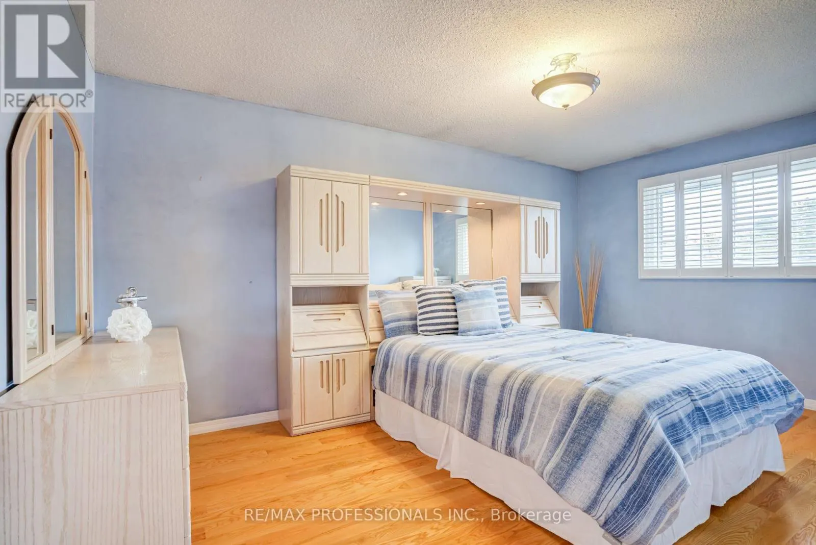 4357 POLTAVA CRESCENT
