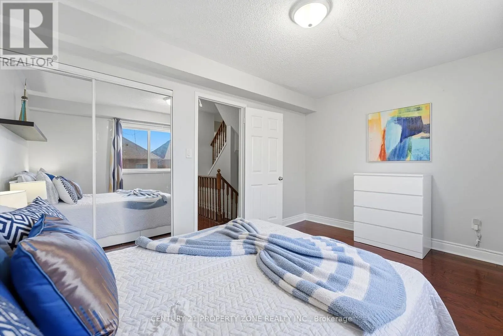 88 SPADINA ROAD