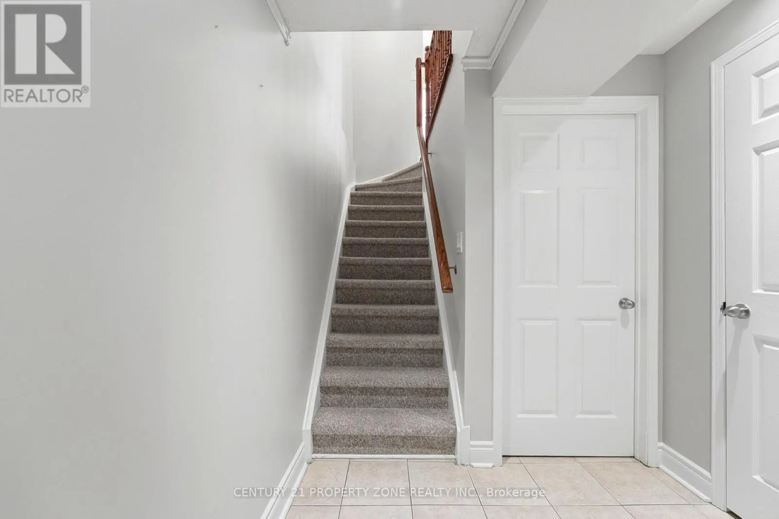 88 SPADINA ROAD