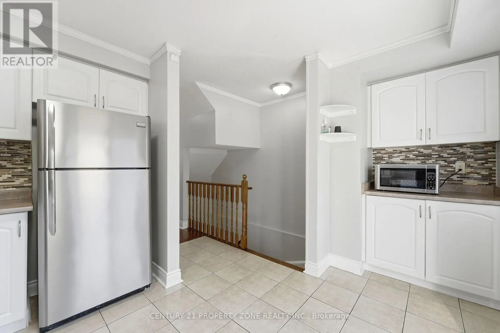 88 SPADINA ROAD